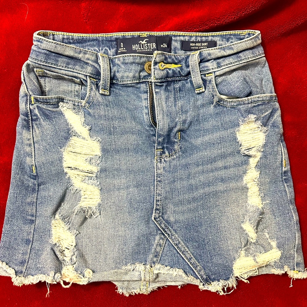 Hollister High-Rise Skirt Vintage Stretch Size 0, W24 Jean